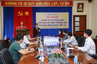 DHG đồng hành cùng giáo viên Cần Thơ vững tin trở lại trường