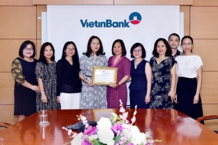 VietinBank nhận giải “Ngân hàng phát hành tốt nhất khu vực Đông Á và Thái Bình Dương năm 2019” 
