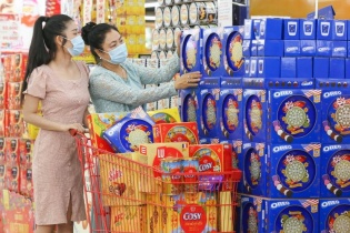 Nhiều hoạt động đặc sắc tại chợ hoa “Trên bến dưới thuyền” mừng Tết Tân Sửu