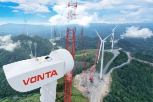 Kỳ tích kép tạo nên tiến độ lắp đặt turbine nhanh phi thường trong ngành điện gió Việt Nam