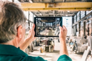 Tăng tốc trên hành trình hướng tới nền sản xuất thông minh