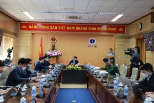 Tin mới về Covid-19 ngày 4/4: Dự kiến cấp hộ chiếu vắc-xin từ 15/4
