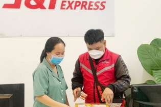 Lý giải thị trường sôi động của nhượng quyền bưu cục và bí quyết “bỏ túi” cho nhà đầu tư