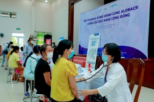 Dược Hậu Giang cùng AloBacsi chăm sóc sức khỏe cho gần 1.400 đồng bào Cơ-tu