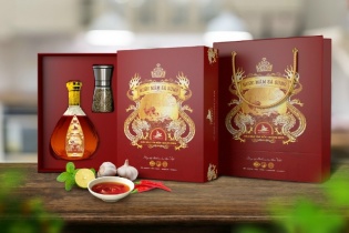 Nước mắm sá sùng Vân Đồn: Món quà Tết đậm chất truyền thống