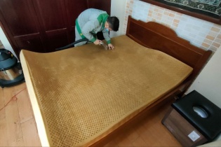 Dịch vụ giặt nệm tại nhà nhanh chóng - Vệ Sinh Nhà 247 