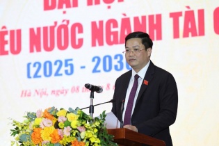 Thông qua Quyết tâm thư của Đại hội Thi đua yêu nước ngành Tài chính