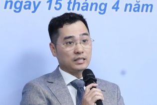 Nợ xấu bán hoài vẫn ế: Cần tạo điều kiện để nhà đầu tư có thể "chốt lời" trong 2-3 năm