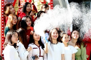 Sài Gòn rực rỡ mùa Giáng Sinh