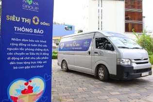 Theo "siêu thị di động" của Nova Group trực tiếp hỗ trợ người dân nghèo 