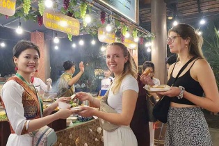 Món ngon, món lạ tại Lễ hội văn hóa ẩm thực thu hút du khách