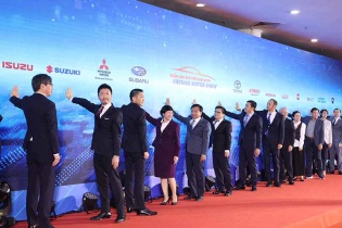 Vietnam Motor Show 2024 - Công nghệ mở tương lai xanh