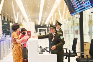 105 hành khách đầu tiên bay từ ga T3 - Tân Sơn Nhất đến Sân bay Vân Đồn