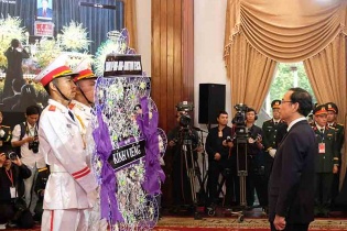 TP.HCM trang trọng tổ chức lễ viếng nguyên Chủ tịch nước Trần Đức Lương