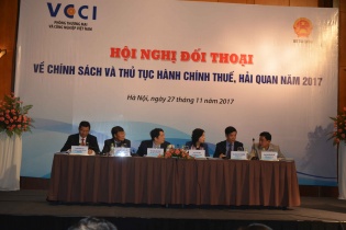 Doanh nghiệp than việc xuất khẩu tài nguyên không được hoàn thuế
