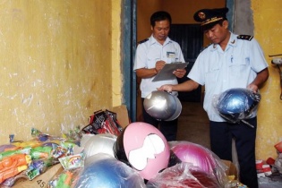 Hàng giả nghênh ngang khắp nơi