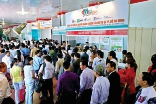 Vietnam Expo 2015 tạo cơ hội giao lưu cho doanh nghiệp