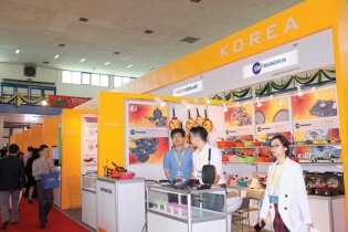 Hàng loạt nhà đầu tư ngoại săn cơ hội trên đất Việt