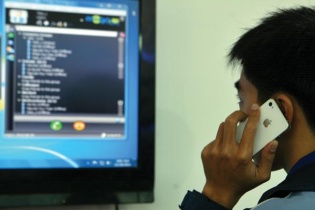 “Dọn đường” cho nhà mạng tăng giá?
