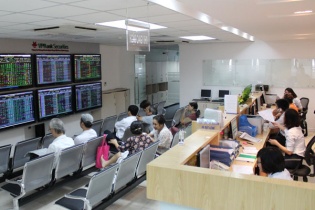 Thị trường chứng khoán: Đón sóng trước thềm tháng 7