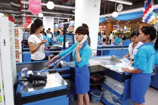 Giải cơn khát nhân sự ngành bán lẻ