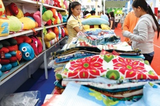 Doanh nghiệp Việt hào hứng đưa hàng sang Nga