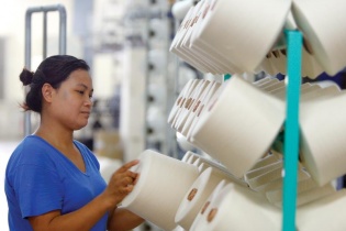 Doanh nghiệp ngoại đang thống lĩnh dệt may