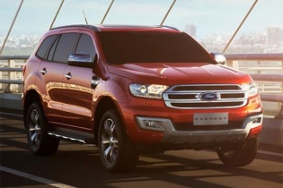 Ford Everest đắt có xắt ra miếng?