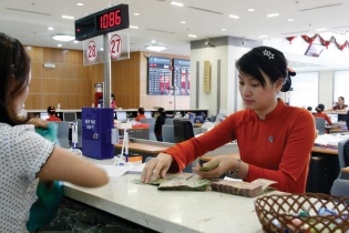 Ngân hàng dồn vốn vào địa ốc