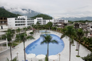 Bất động sản nghỉ dưỡng “bình dân” dậy sóng