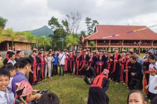 Nâng tầm du lịch Hoành Bồ (Quảng Ninh)