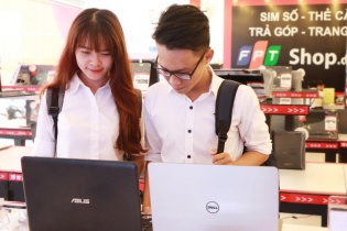 "Ông lớn" bán lẻ chạy đua bán laptop