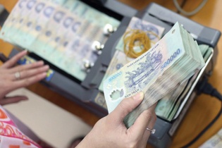 Dư nợ tín dụng phi sản xuất tăng dần