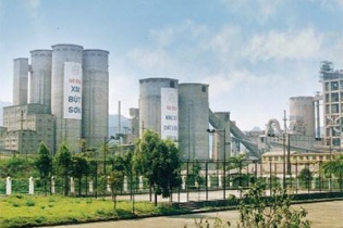Sản xuất, kinh doanh xi măng: Người thụt lùi, kẻ đi ngang