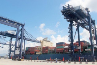 Ba cửa mở cho giao thông Quảng Ninh