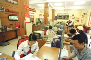 Thị trường tín dụng tiêu dùng: "Ông lớn" không đứng ngoài cuộc chơi