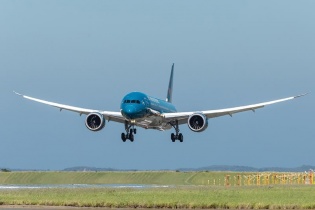 Vietnam Airlines bay vững trước áp lực cạnh tranh