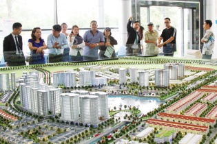Nhà phố khu Đông TP.HCM không ngừng thiết lập giá mới