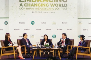 Doanh nhân phải thay đổi trước khi thời thế biến đổi