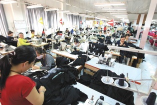 Xử lý doanh nghiệp trốn đóng tiền bảo hiểm: Sắp áp dụng án hình sự