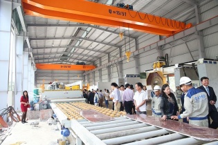 Tăng vốn khủng, cổ phiếu AMD có bị pha loãng?