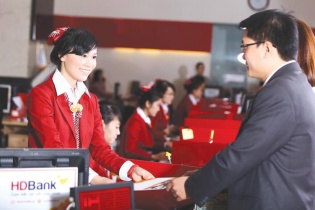 Cổ đông lớn chi hàng ngàn tỷ đồng mua cổ phiếu HDBank