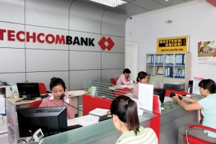 Nhà đầu tư nước ngoài dồn sức, dốc vốn vào lĩnh vực tài chính Việt