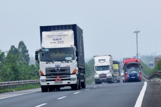 Tắc về tư duy trong xây dựng điều kiện kinh doanh vận tải