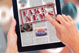 Fake news và vai trò “gác cổng” của báo chí