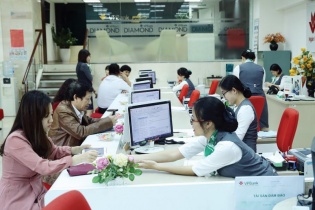 Ngân hàng không thể lần lữa lên sàn