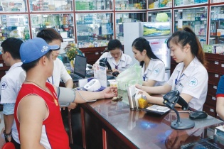 “Ông lớn” bán lẻ dược phẩm tăng mạnh độ phủ sóng