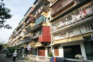 TP.HCM trước nguy cơ vỡ kế hoạch sửa chữa chung cư cũ