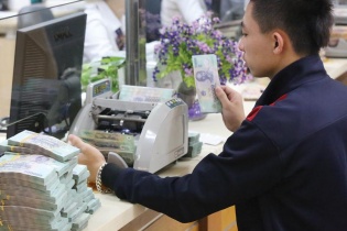 Doanh nghiệp và ngân hàng phải vượt khỏi tư duy “cầm đồ”