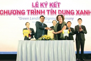 Tín dụng xanh - hướng đi tất yếu của ngành tài chính